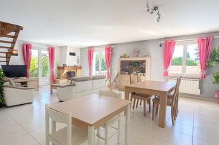  Maison � vendre 8 pi�ces 165 m�