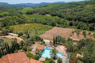  Maison � vendre 15 + pi�ces 490 m�