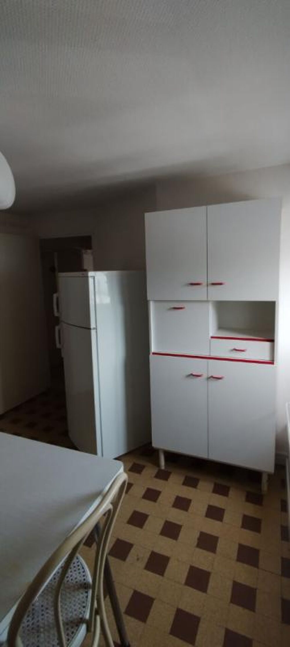 Vente Appartement 21000 DIJON - Appartement Grand 2 pièces (1 chambre) 34.81 m2 Quartier des Halles + 2 greniers aménageables 30 M² Dijon