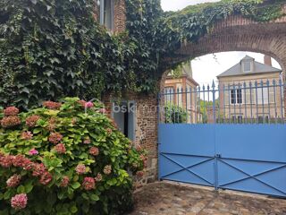  Maison � vendre 9 pi�ces 210 m�