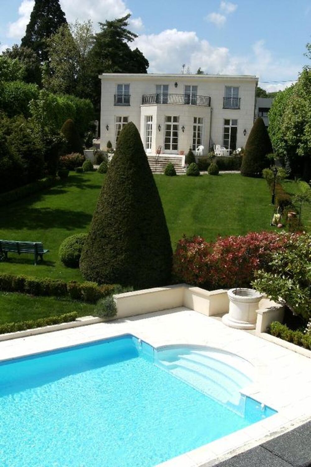 Location Appartement Studio de 36m2 à louer sur La Celle-Saint-Cloud La celle saint cloud