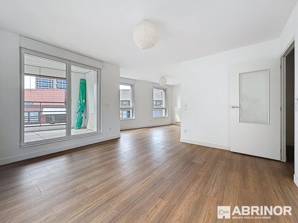 Vente Appartement À VENDRE – Appartement 3 pièces de 69 m² avec terrasse, box fermé et résidence sécurisée Lille