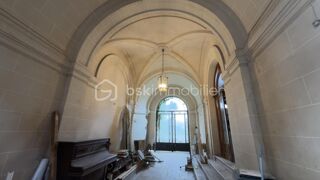  Immeuble � vendre 15 + pi�ces 700 m�