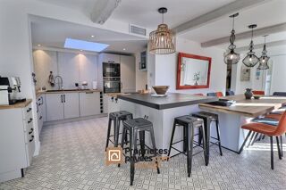  Villa � vendre 7 pi�ces 260 m�