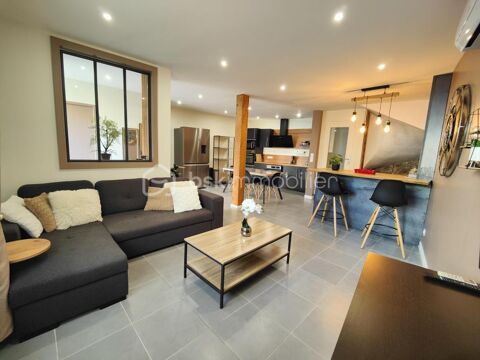   CONILHAC CORBIERES � Maison de village enti�rement r�nov�e de 80m� sur 2 niveaux � GRANDE PI�CE A VIVRE MODERNE - 3 chambres � C Maison - 4 pi�ce(s) - 80 m�