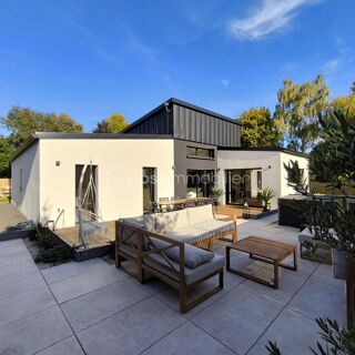  Maison  vendre 6 pices 144 m