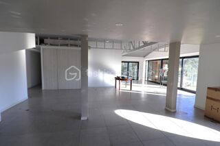  Maison � vendre 9 pi�ces 260 m�