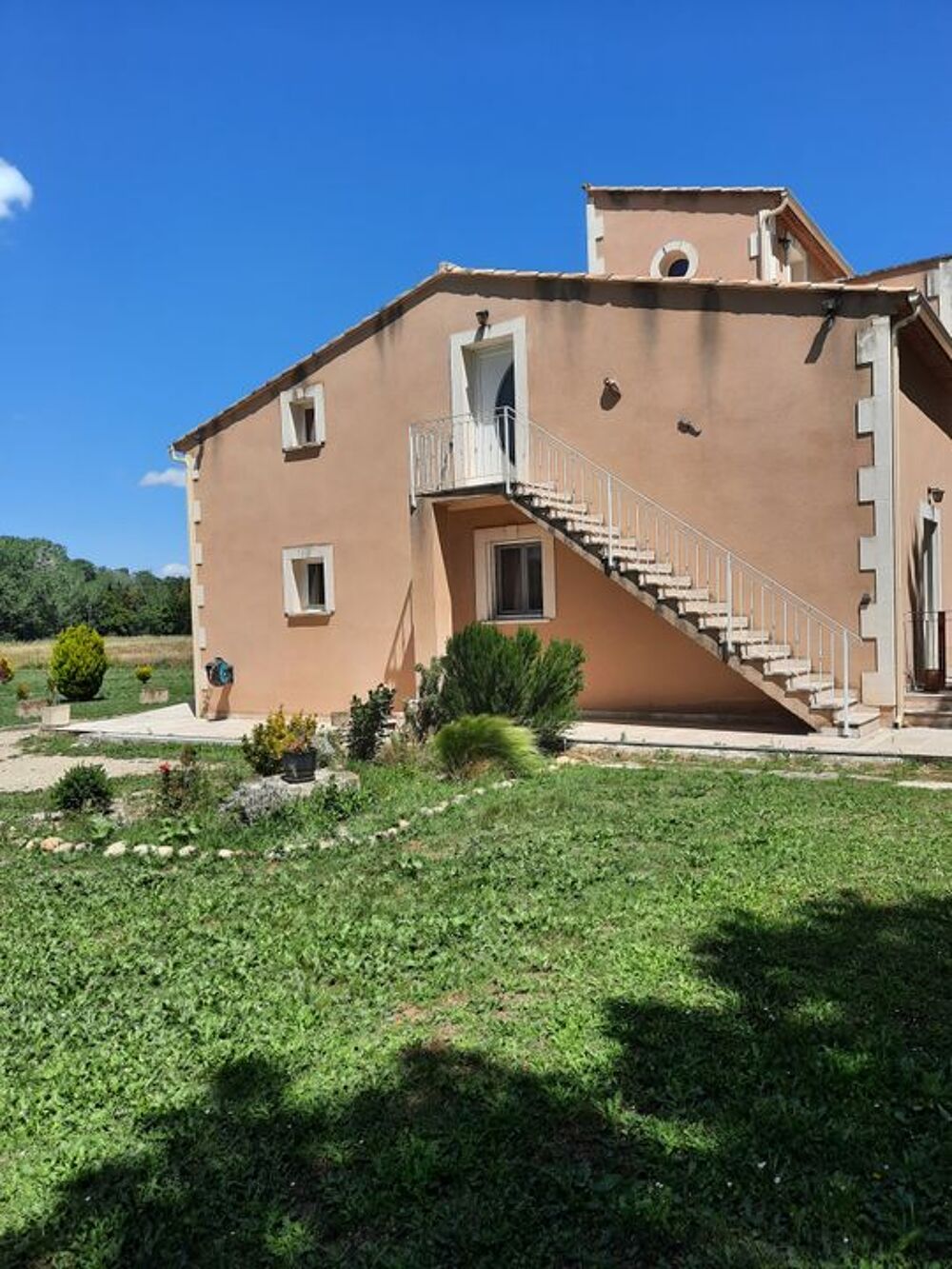 Location Appartement Appartement de 111m2 à louer sur Tarascon Tarascon
