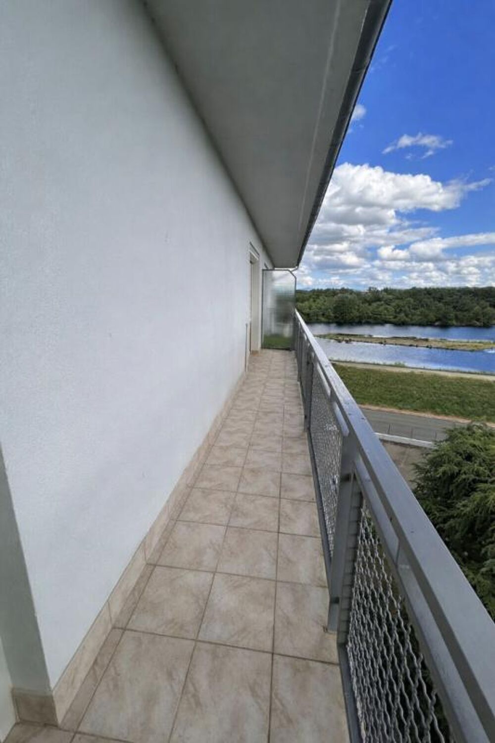 EXCLUSIVITÉ APPARTEMENT T2 EN BORD DE LOIRE