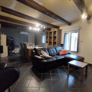  Immeuble à vendre 5 pièces 250 m²
