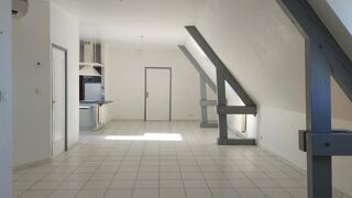  Maison � vendre 9 pi�ces 210 m�