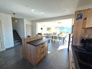  Maison � vendre 6 pi�ces 128 m�