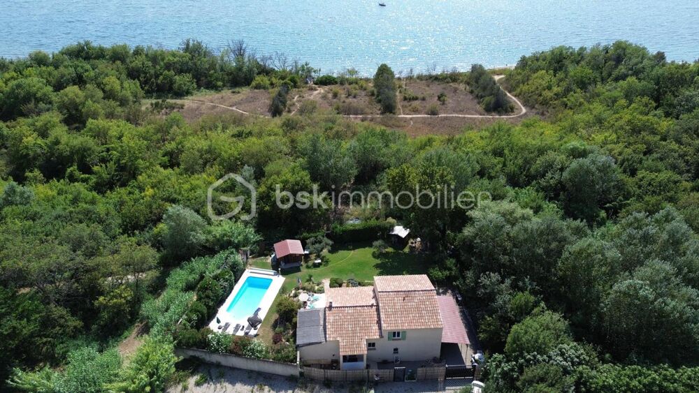 Vente Villa Magnifique Villa de 5 pièces , sur Saint-Chamas , au  bord de l'étang de Berre ,au calme Saint chamas