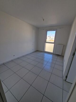  Appartement à louer 2 pièces 44 m²
