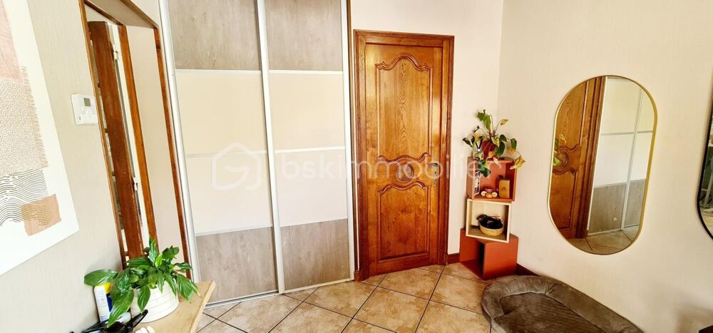 Vente Maison Maison 7 pièces 170 m² avec piscine Glanon