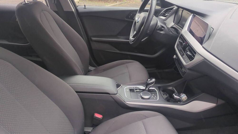 S&eacute;rie 1 xDrive 20d 190 BVA8 Lounge - Automatique Entretien construct 2020 occasion 44190 Clisson