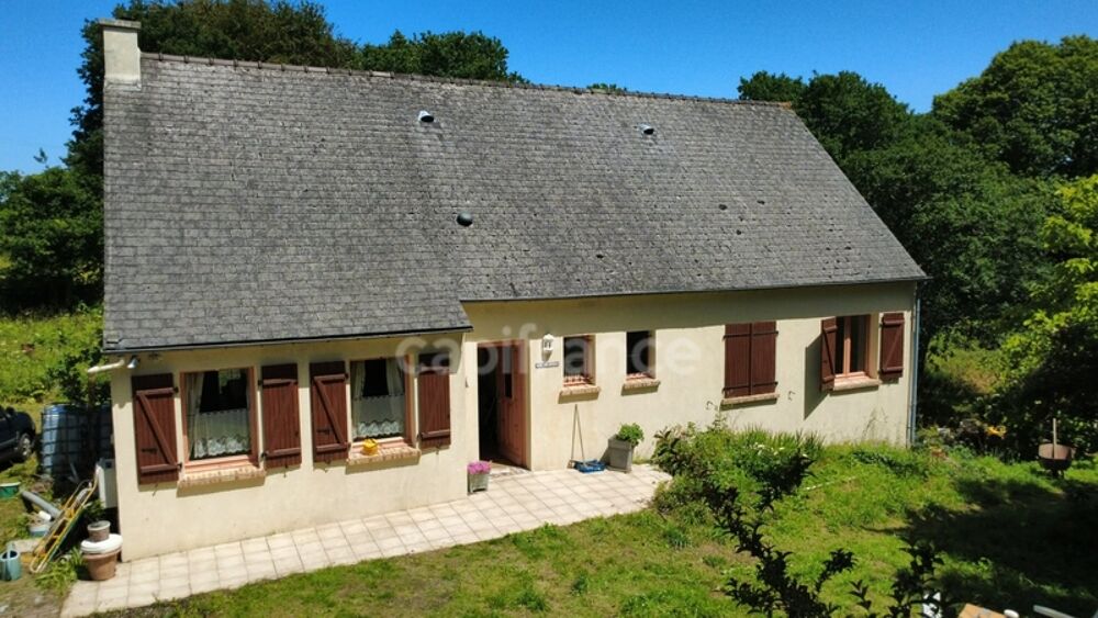 Maison familiale avec grand terrain  Berrien, au coeur des Monts d'Arrée