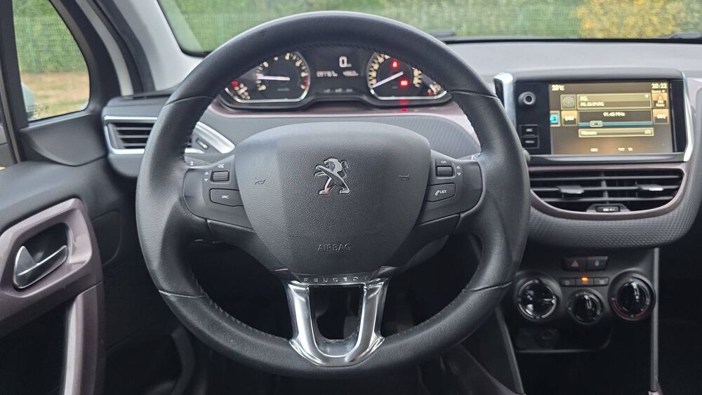 2008 1.2 PureTech 82 Active 2015 occasion 87200 Saint Junien