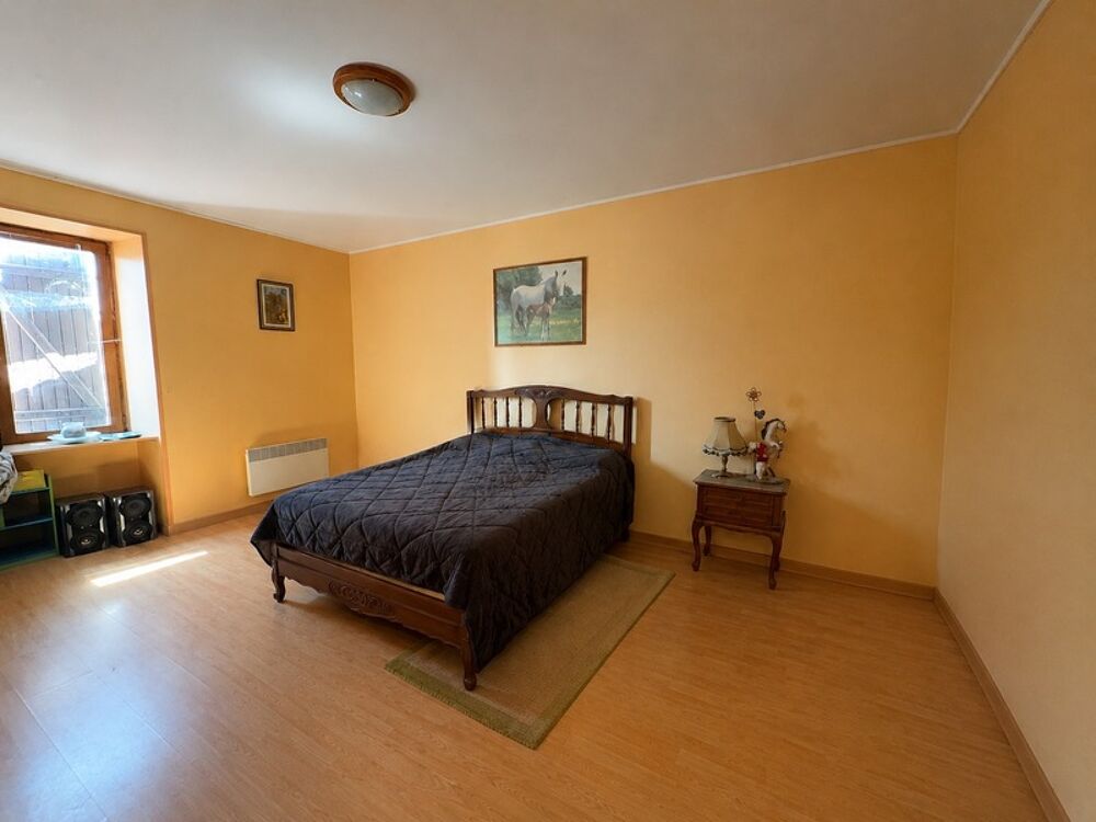 Vente Propriété/Château VAUCONCOURT NERVEZAIN (70) -  Propriété à vendre 6 pièces - 4 chambres Vauconcourt nervezain