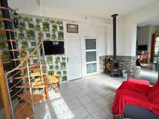  Maison  vendre 8 pices 175 m