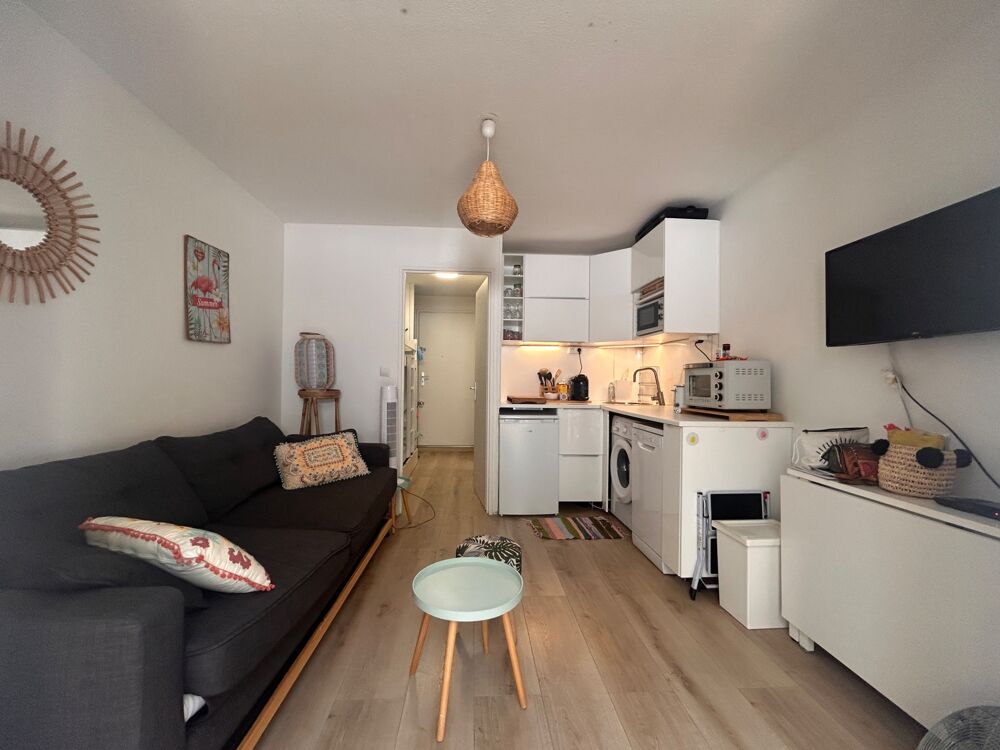 Vente Appartement Appartement à vendre 1 pièces SETE (34) Studio cabine parfait état rez de jardin parking Sete