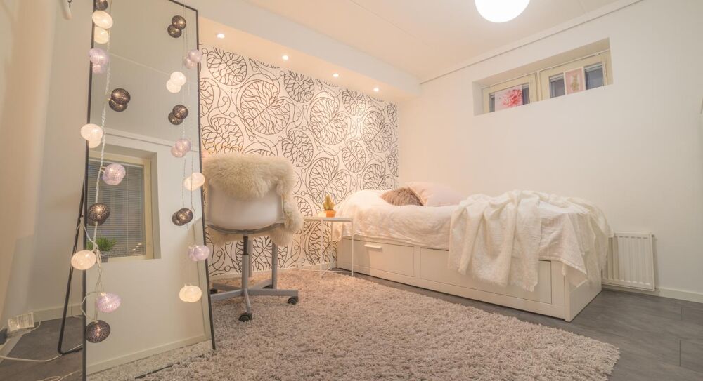 Vente Appartement *Superbe 4 pièces avec loggia, idéalement situé* Colombes