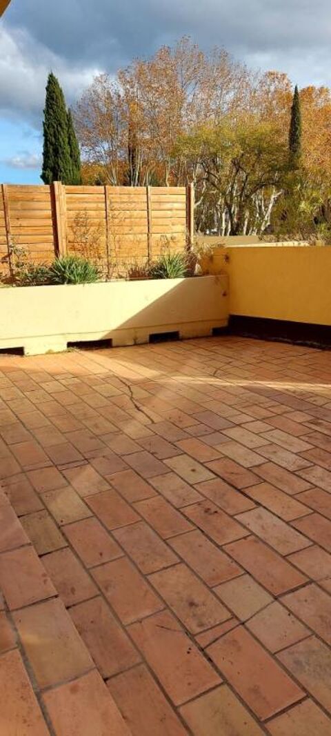  Appartement � louer 4 pi�ces 128 m�