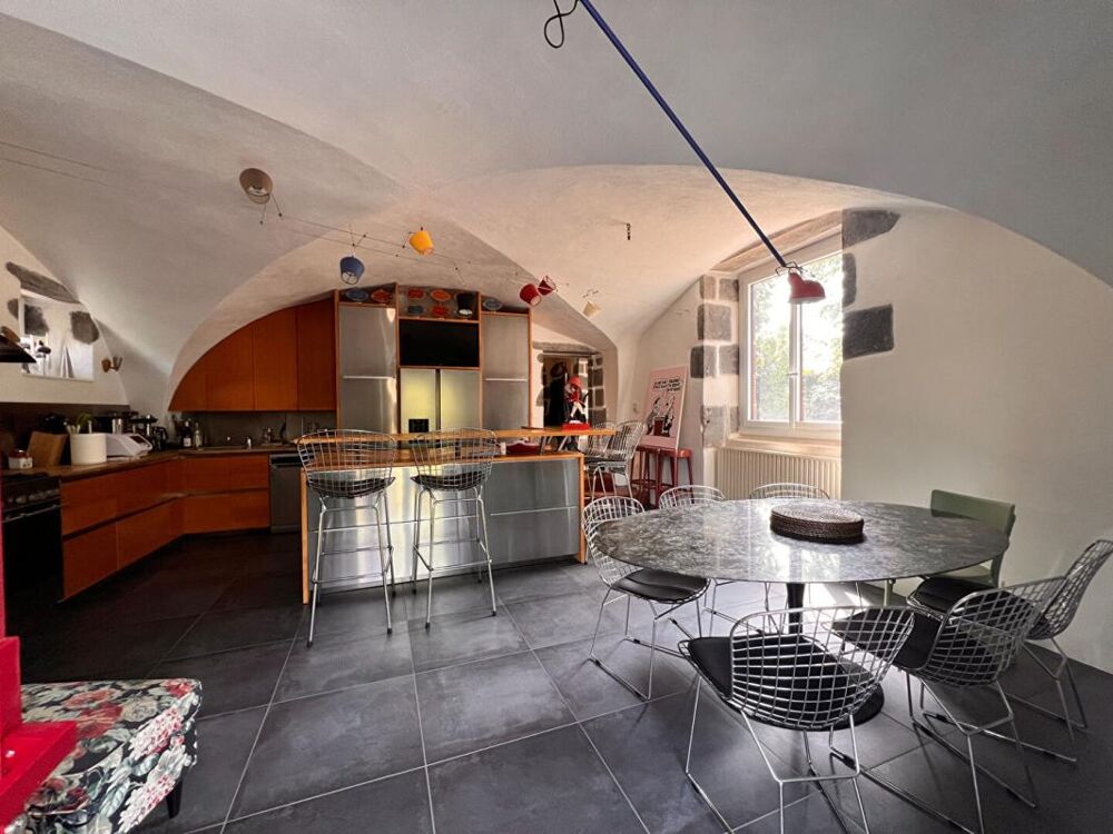 à vendre  Maison Varennes-sur-Morge (63720)