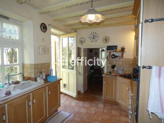  Maison � vendre 10 pi�ces 307 m�