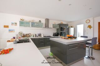  Maison � vendre 6 pi�ces 198 m�