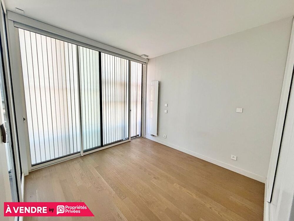 Vente Appartement Appartement Bordeaux 3 pièce(s) 46.05 m2 parking et jardin d'hiver Bordeaux