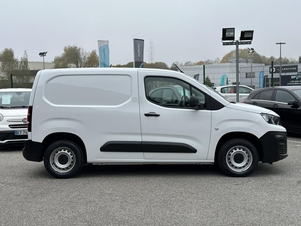 Partner FOURGON III 1.5 BLUEHDI 75 STANDARD 650KG PRIX TTC 2020 occasion 78240 Chambourcy