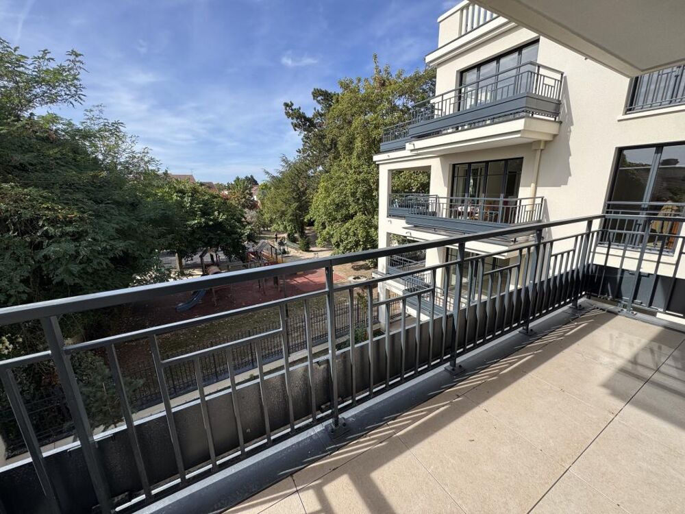 BALCON VUE PARC + PARKING + Proche Gare et en plein coeur de ville !