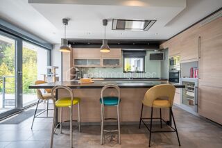  Villa à vendre 11 pièces 315 m²