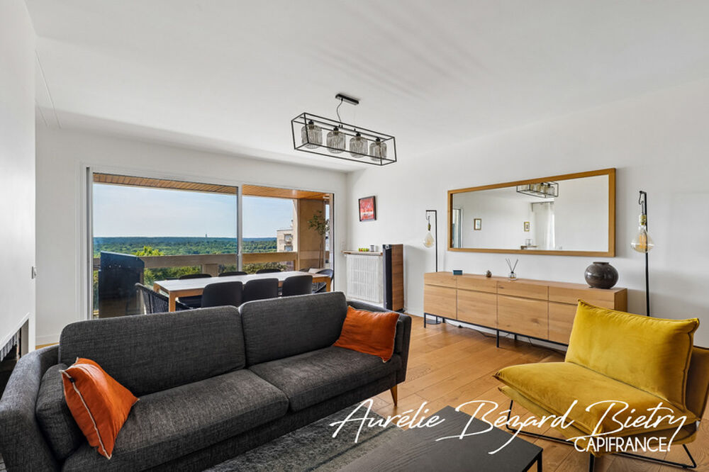 Vente Appartement Dernier étage avec vue panoramique et loggia Garches