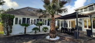  Proprit/chteau  vendre 8 pices 251 m