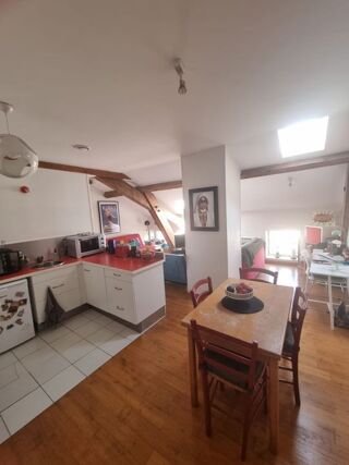  Appartement à louer 2 pièces 42 m²