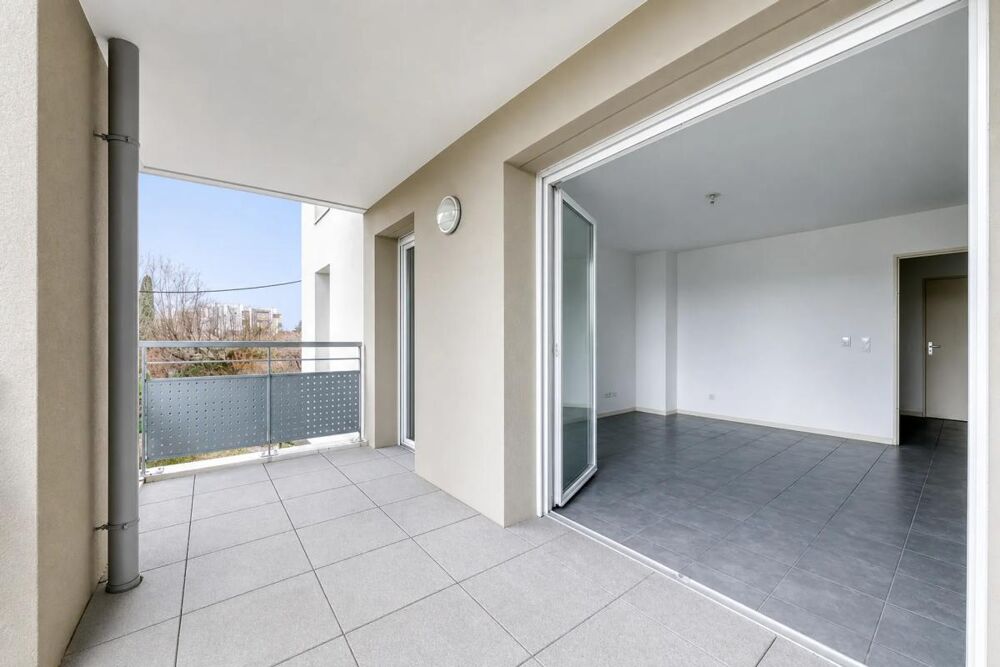 Vente Appartement Appartement moderne 3 pièces avec garage Decines charpieu