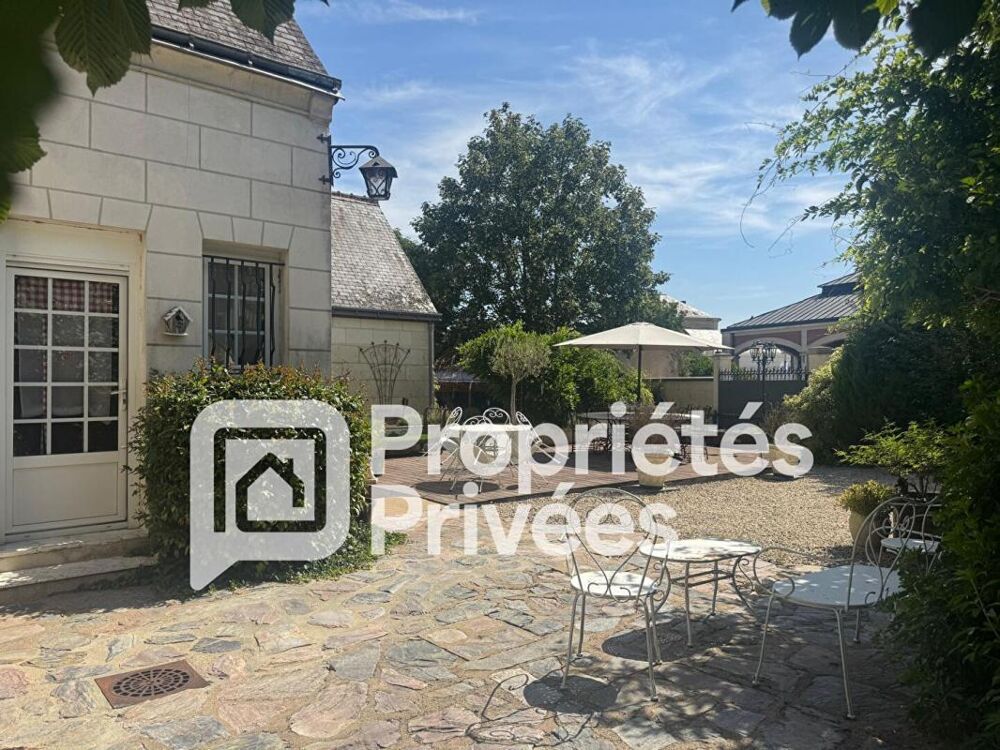Vente Maison A VENDRE Langeais 37130 Maison et chambres d'hôtes Langeais 14 pièces 420 m2 Langeais