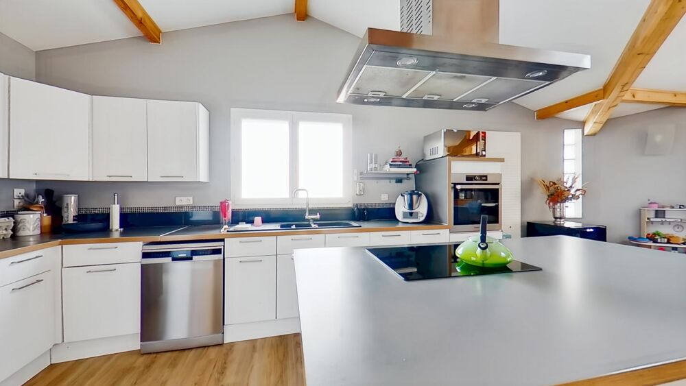  vendre  Maison Rillieux-la-Pape (69140)