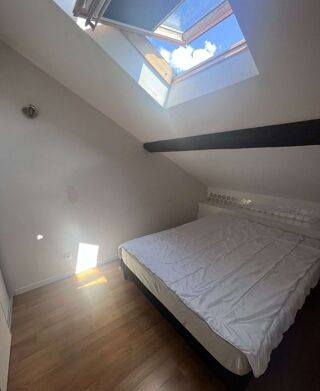  Appartement à louer 2 pièces 45 m²