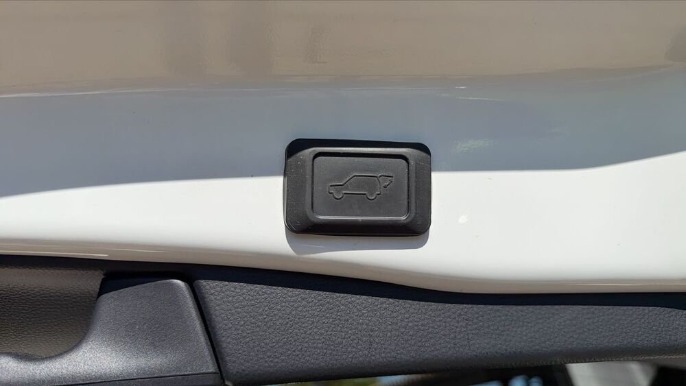 RAV 4 2.5 VVT-i 218 Hybrid E-CVT Dynamic 2023 occasion 26270 Loriol Sur Drome