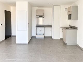  Appartement à louer 3 pièces 59 m²