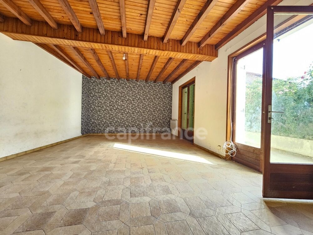 Maison à vendre 6 pièces COTTANCE (42)
