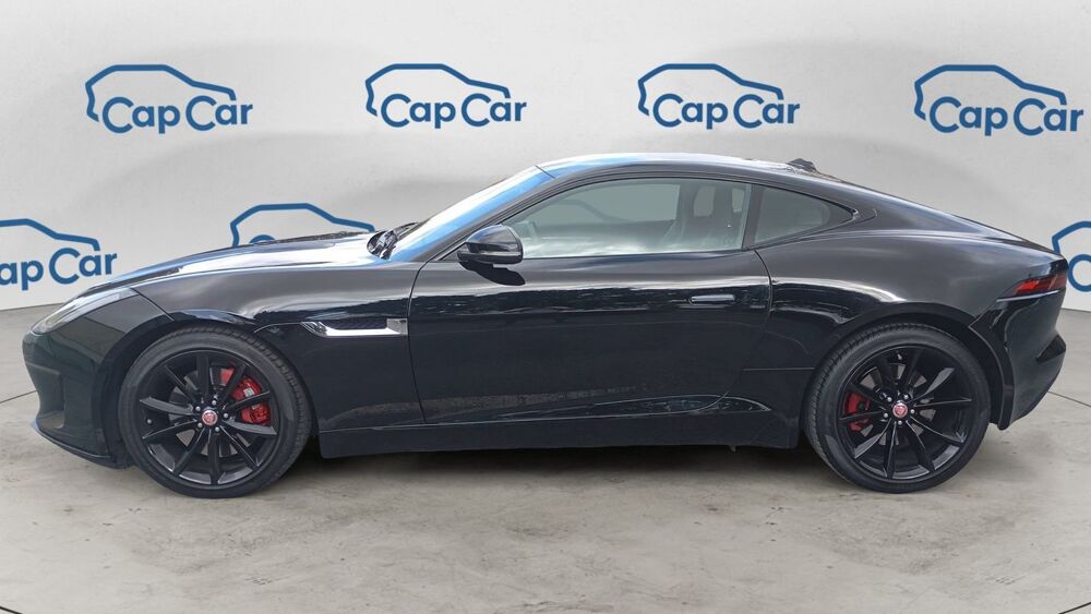 F-Type 2.0 300 BVA . 2017 occasion 85190 La Genetouze