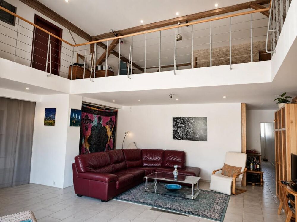 Maison de 10 pièces de 250 m² à Pardaillan