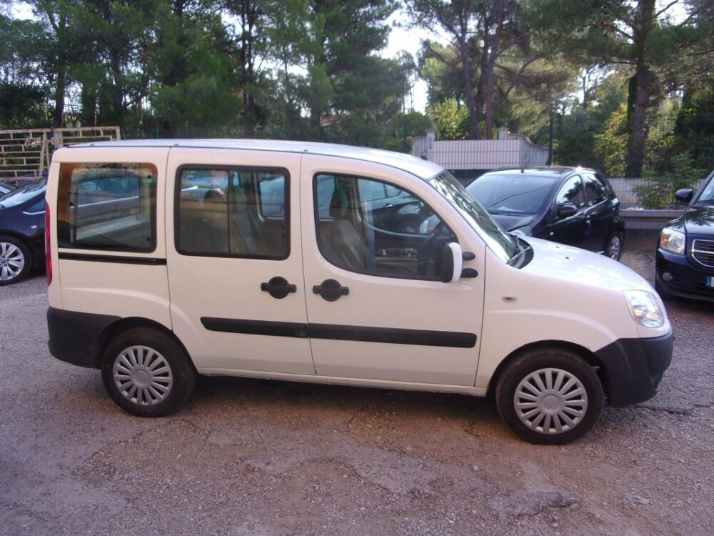 Doblo 1,4 77CV Monospace 2006 occasion 13510 &Eacute;guilles