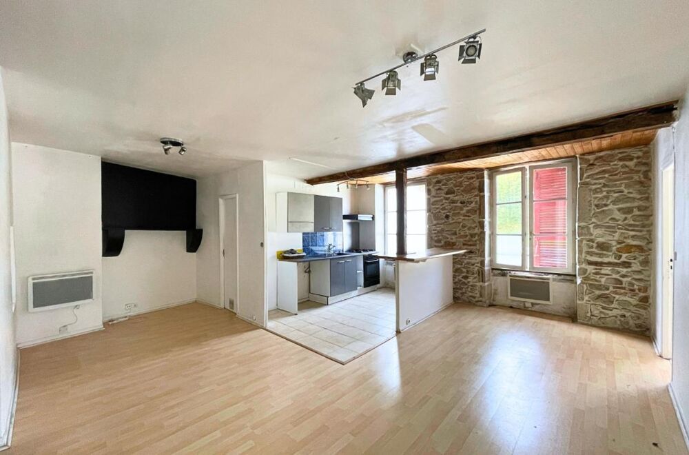 BAYONNE 64100  QUARTIER SAINT-ESPRIT  T3 DE 62 M²  CHARME DE LANCIEN
