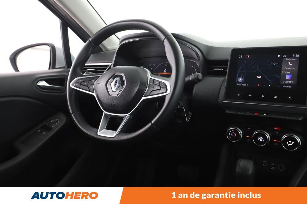 Clio 1.6 E-Tech Business 140 ch 2022 occasion 92130 Issy-les-Moulineaux