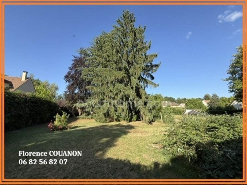 Vente Terrain Beau terrain à batir non viabilisé de 500 m² plat, clos et arboré à vendre dans un coin recherché de  LONGVILLIERS (78). A10 à 2 Longvilliers